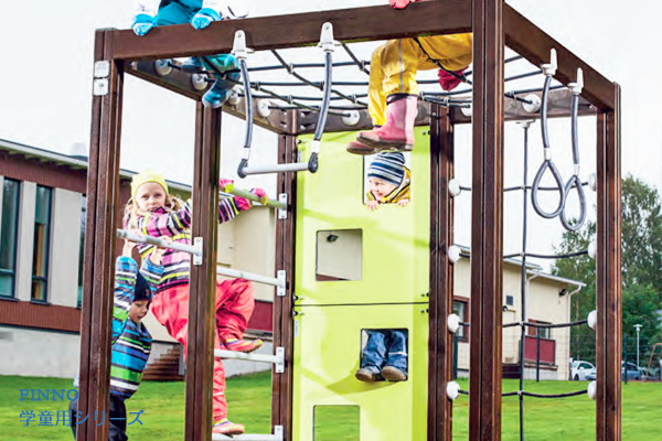 クライミング遊具